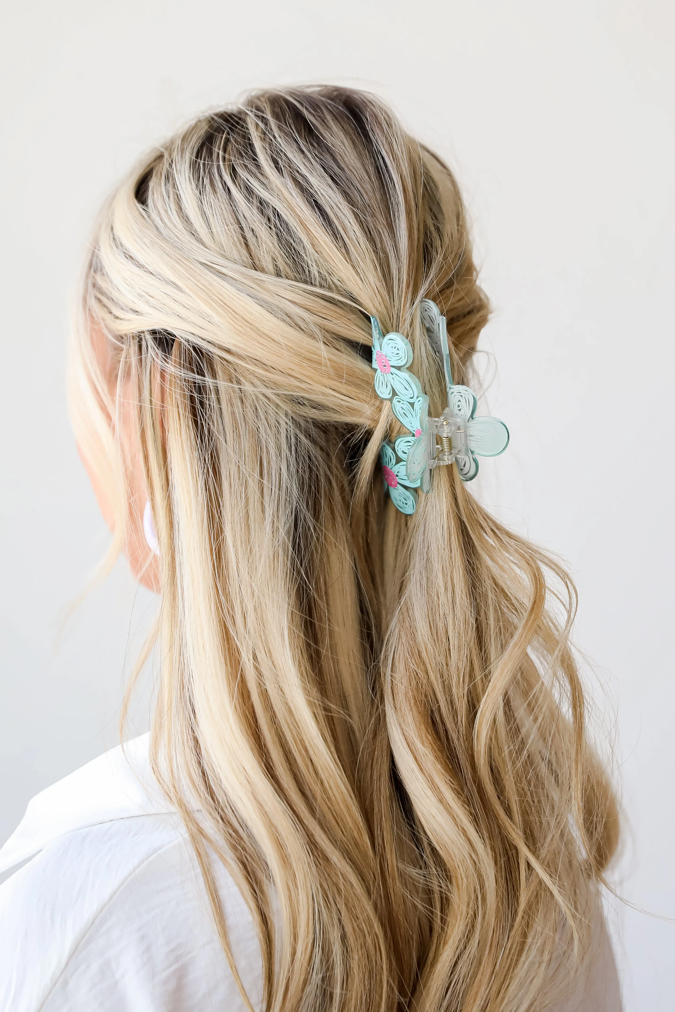 FINAL SALE - Delicate Nature Floral Claw Hair Clip