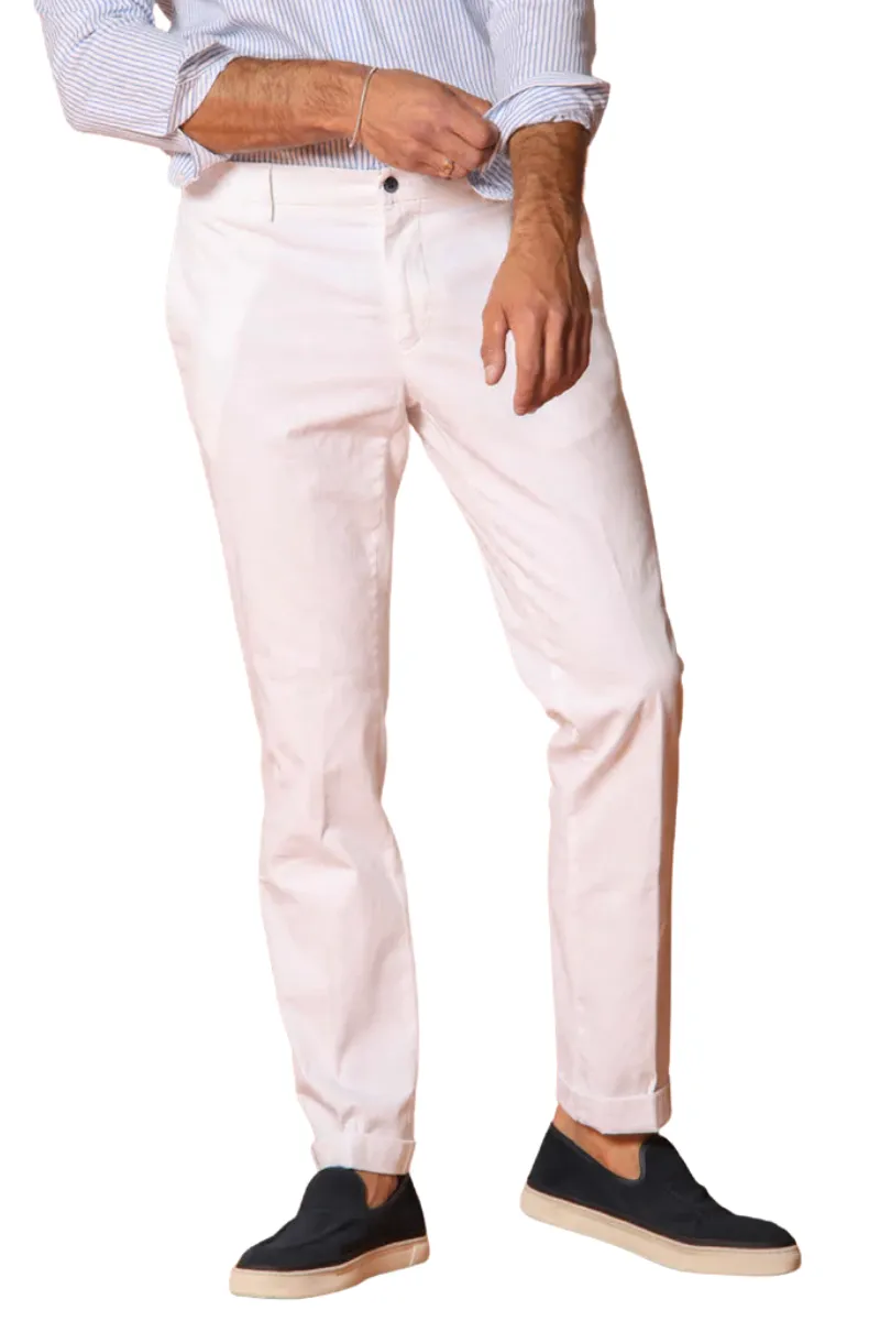 New York Chinos