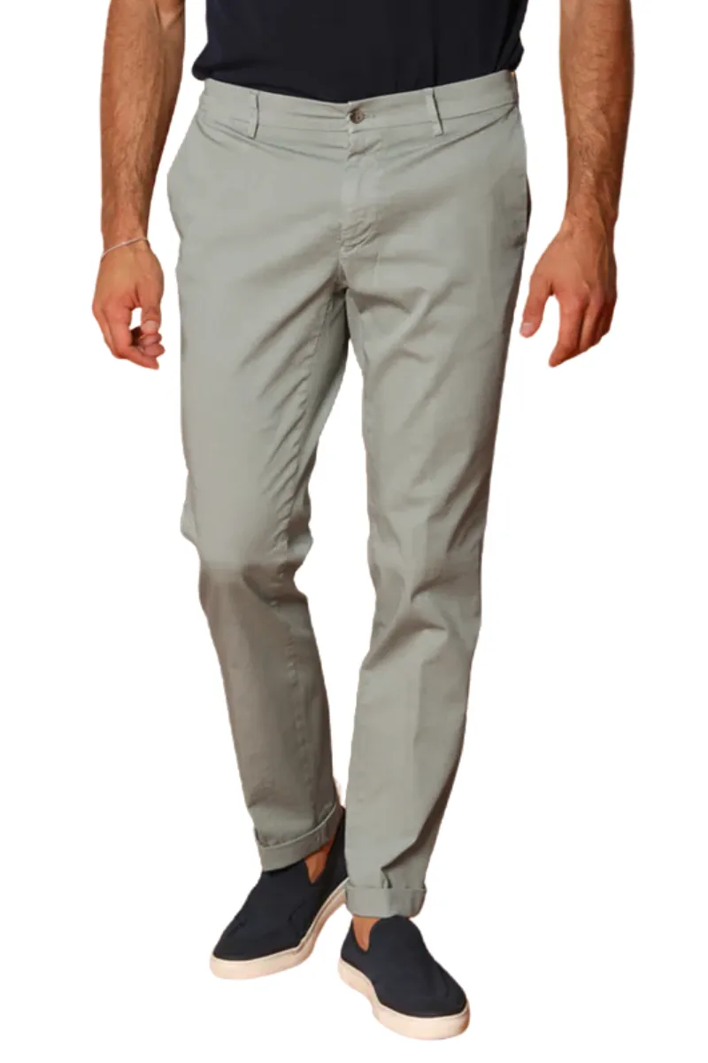 New York Chinos