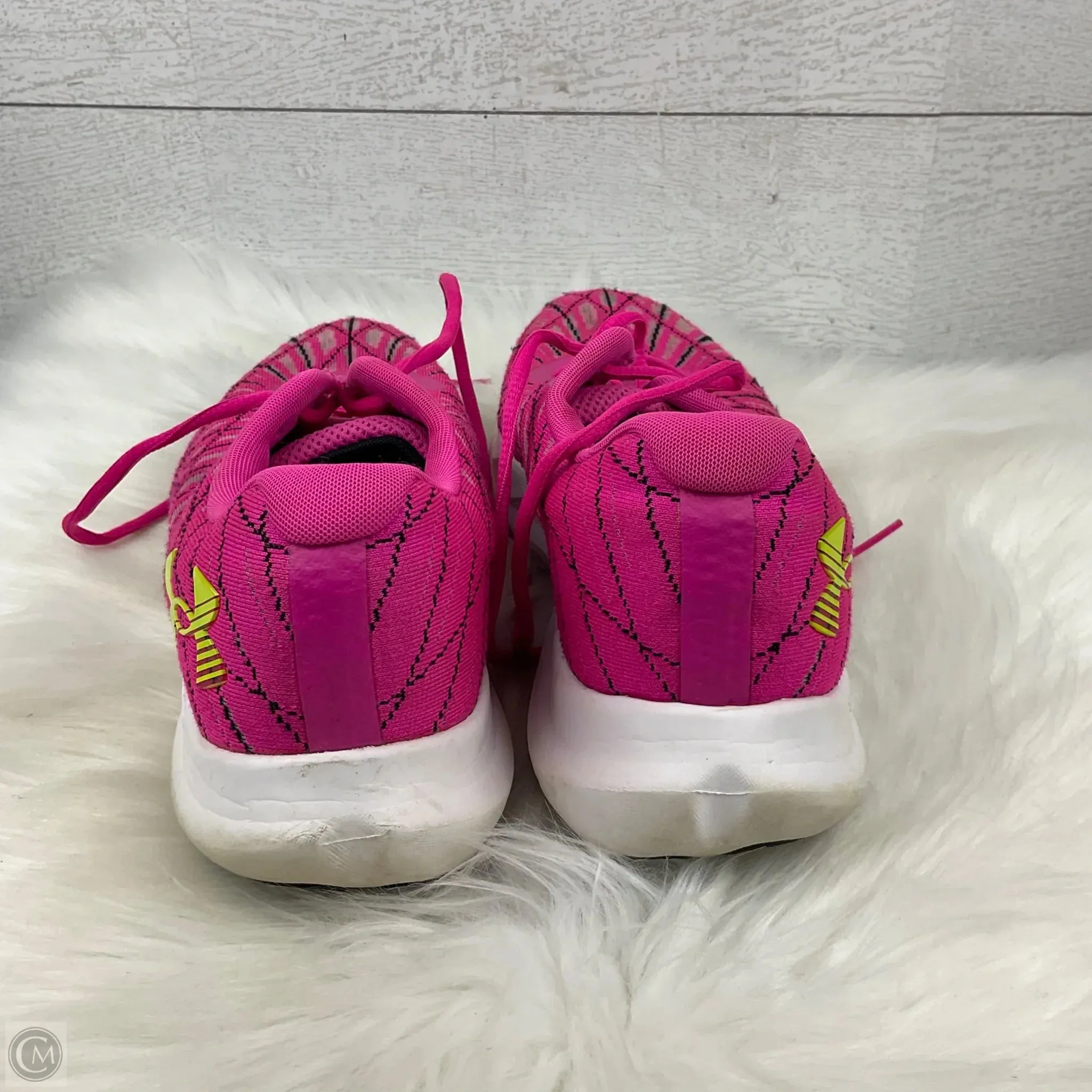 Shoes Athletic By Under Armour In Pink, Size: 10