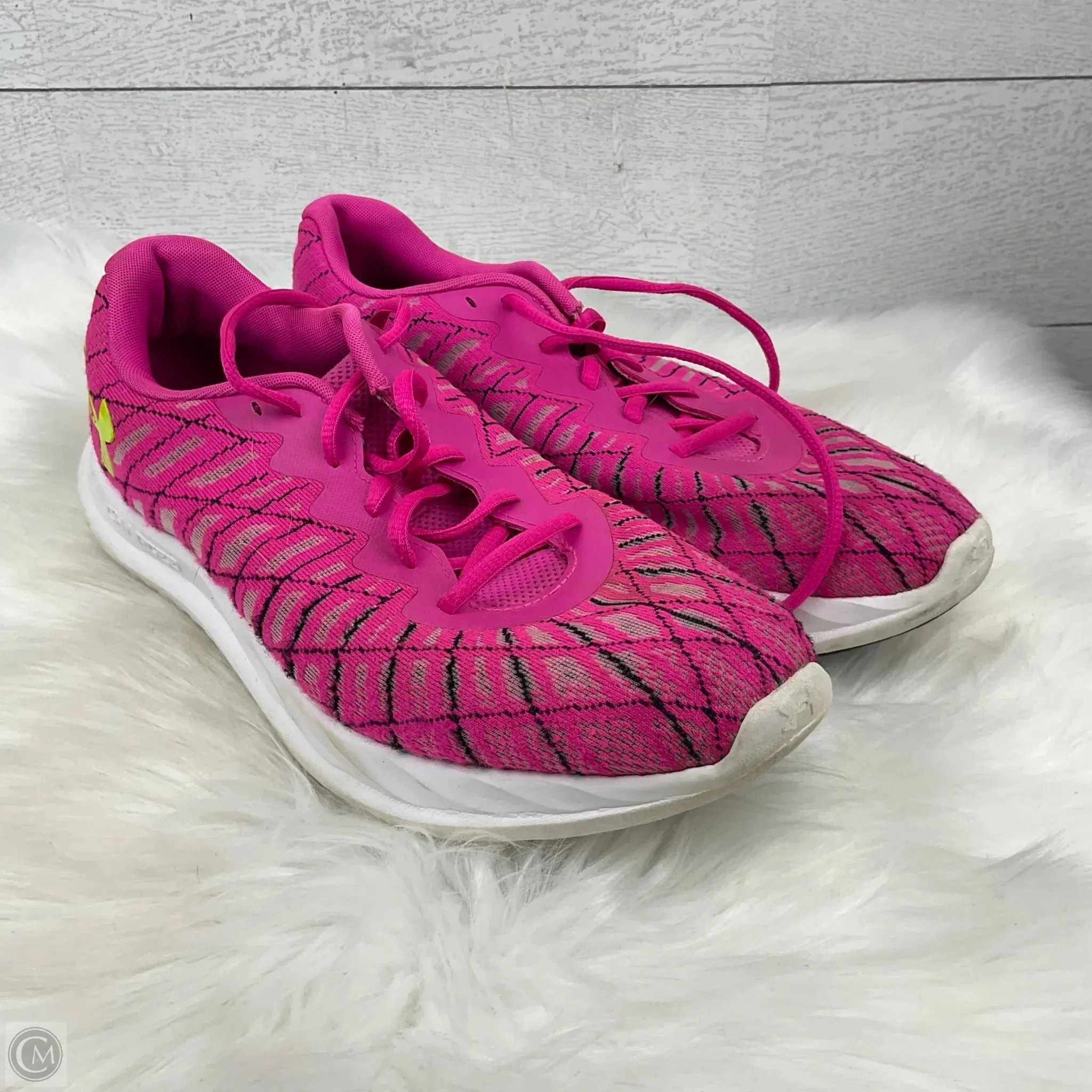 Shoes Athletic By Under Armour In Pink, Size: 10