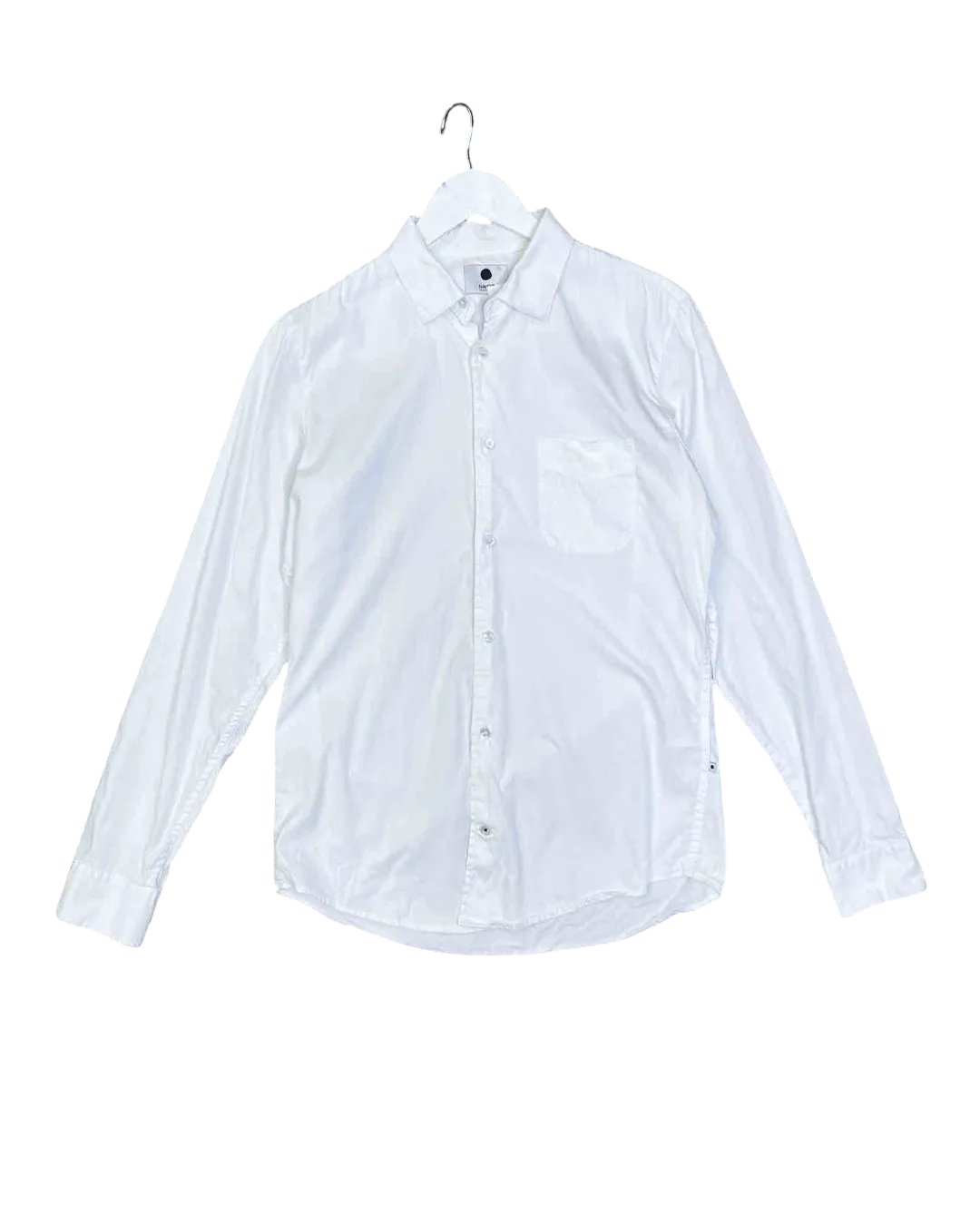 Size M | NN07 No Nationality White Shirt