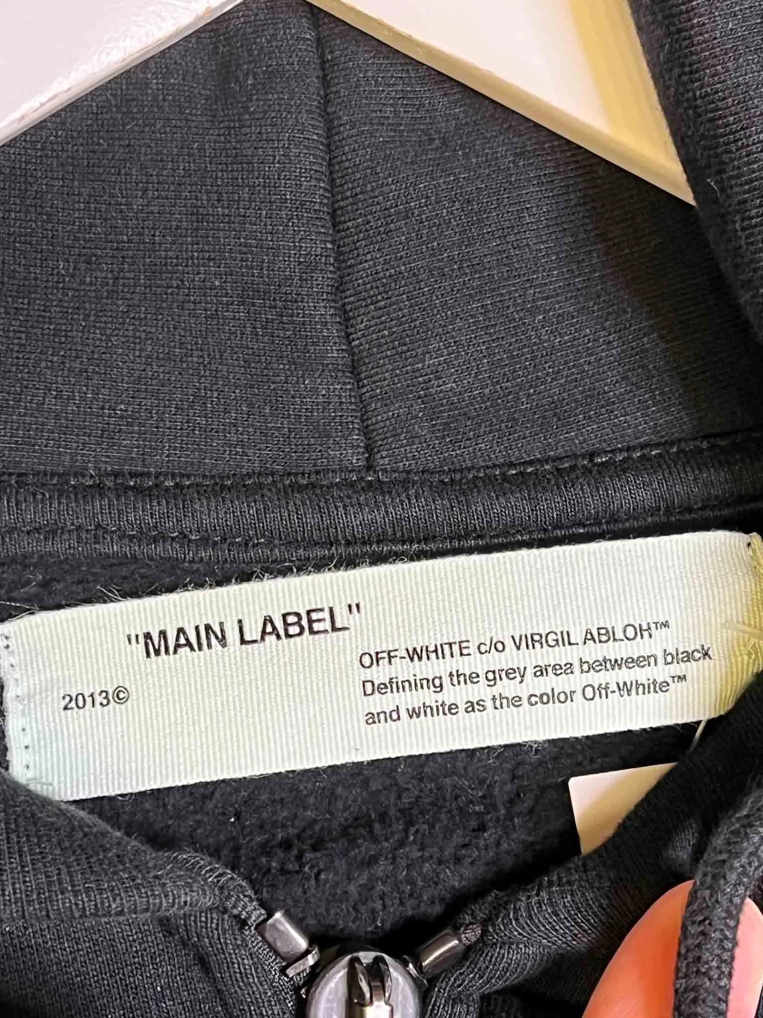 Size XS | Off-White Galaxy Brushed Zip-Up Hoodie